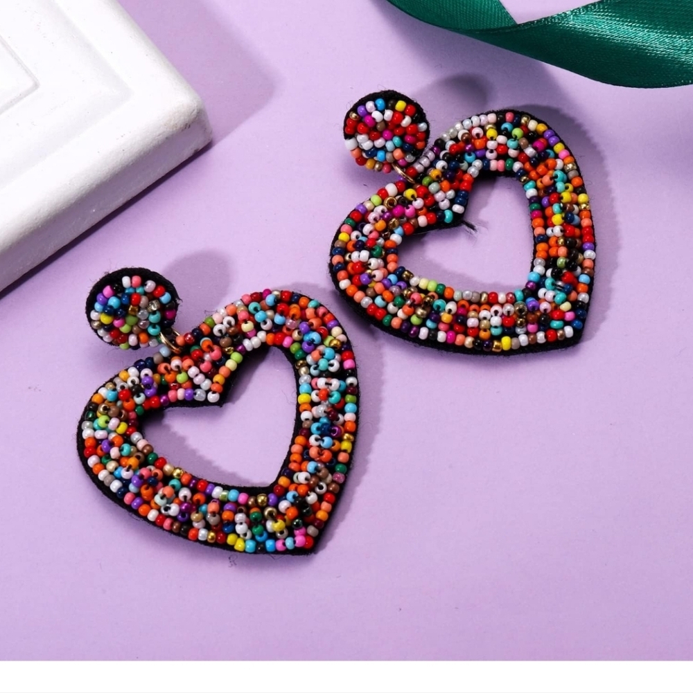 Colorful Beaded Heart Earrings - Picture 4 of 5
